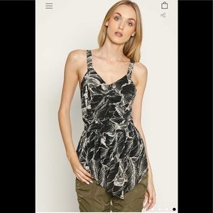 Walter Baker Paola Top